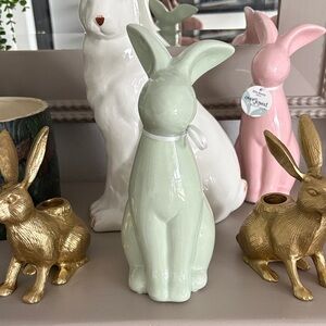 🛑SOLD🛑🆕Overjoyed Boutique Pastel Green Bunny